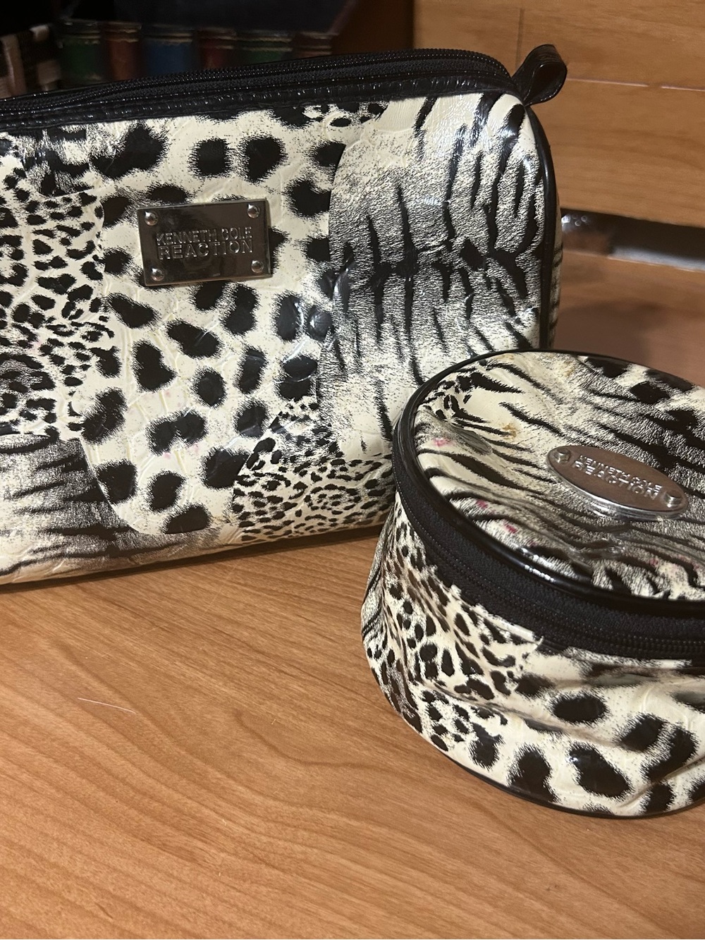 Kenneth Cole Reaction Black & White Animal Print Cosmetic Pouch Set